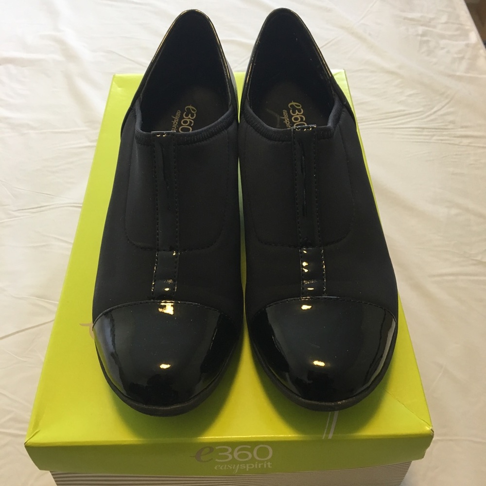 🏷️ Easy Spirit 360 Shoes